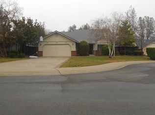 2731 Summerbreeze Pl, Redding, CA 96001