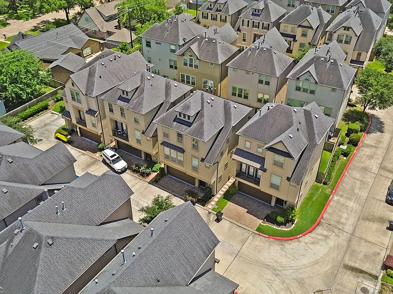 10607 Enclave Shadows Ct — Photo 8