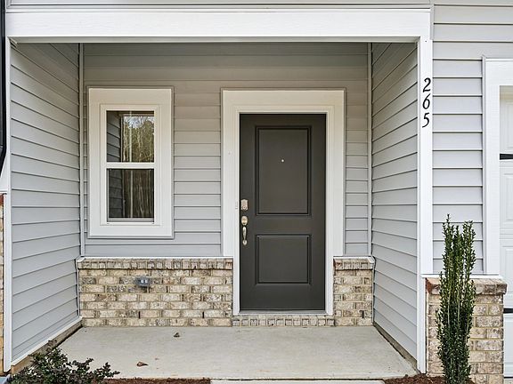 Exterior - Clean lines and modern form with refined curb appeal.