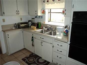 2nd image of 3544 33rd St