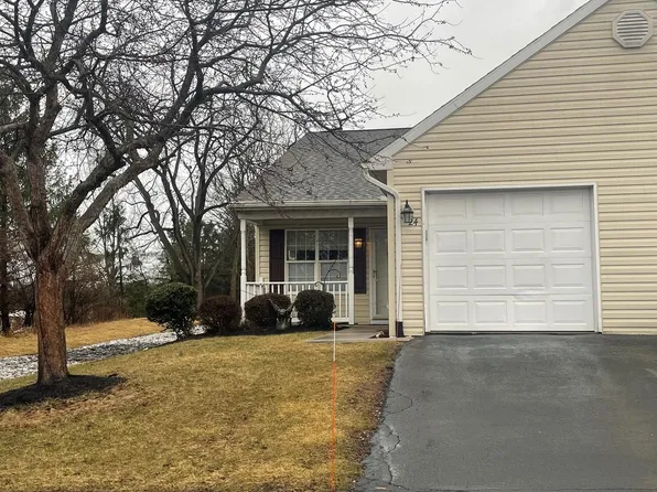 24 Hagarman Dr, York, PA 17408