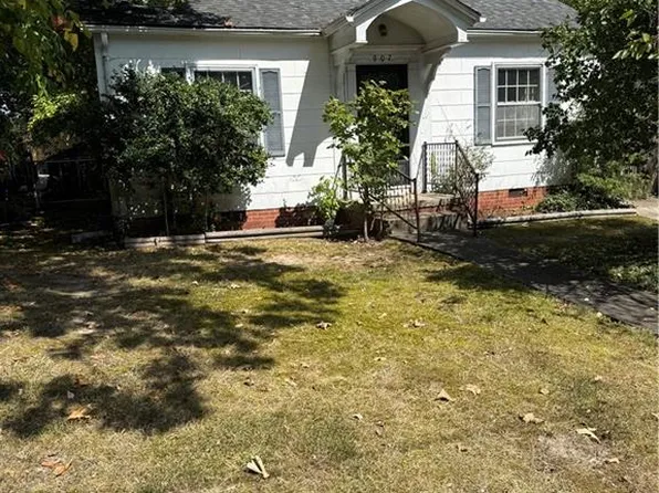 907 E Dayton Ave, High Point, NC 27262