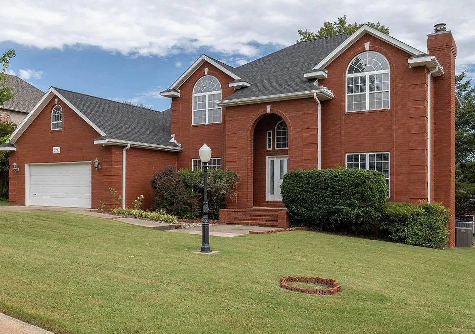 Brookbury S/D East Fayetteville 4 Bedrooms, 3.5 Baths, Incredible — Photo 1