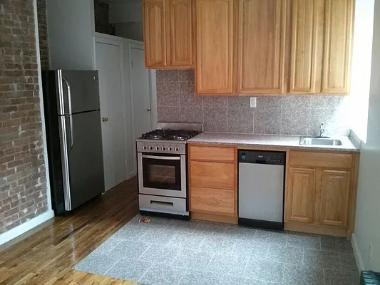 Rented by Elinor Taasa, LREB | media 68