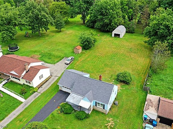 3rd image of 4625 Middle Dr