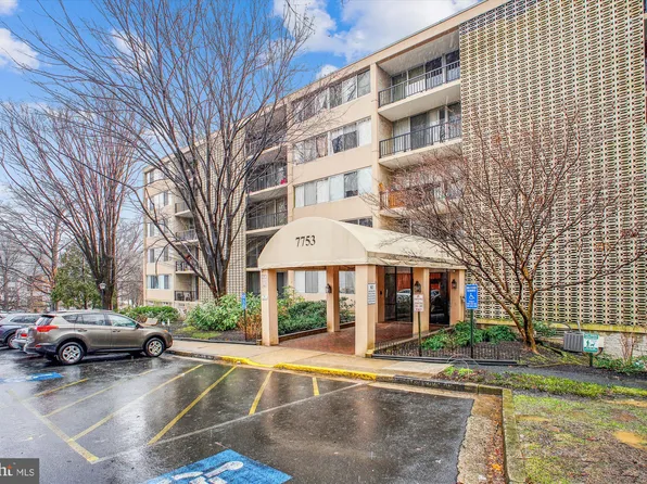 7753 Patriot Dr APT 14, Annandale, VA 22003
