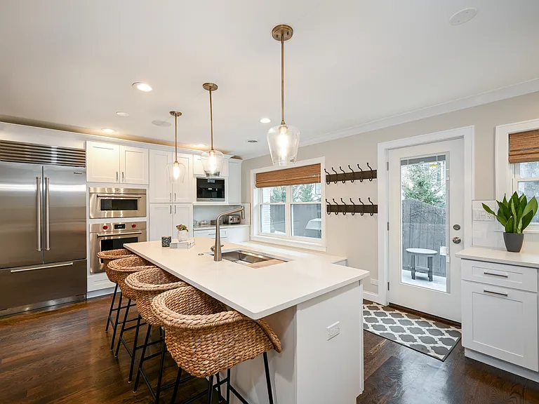 530 Anthony St #530 — Photo 7