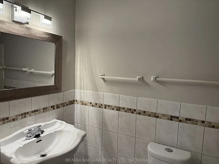 7 Riverview Blvd #305 — Photo 16