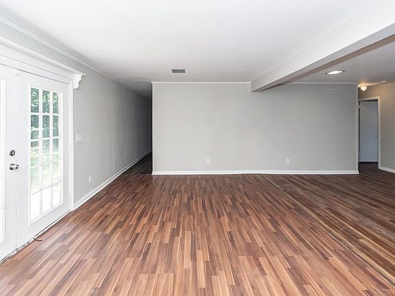 4th image of 772 Jerdone St
