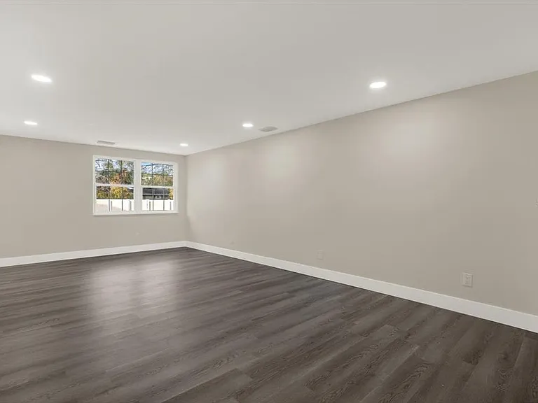 18803 Tracer Dr — Photo 14