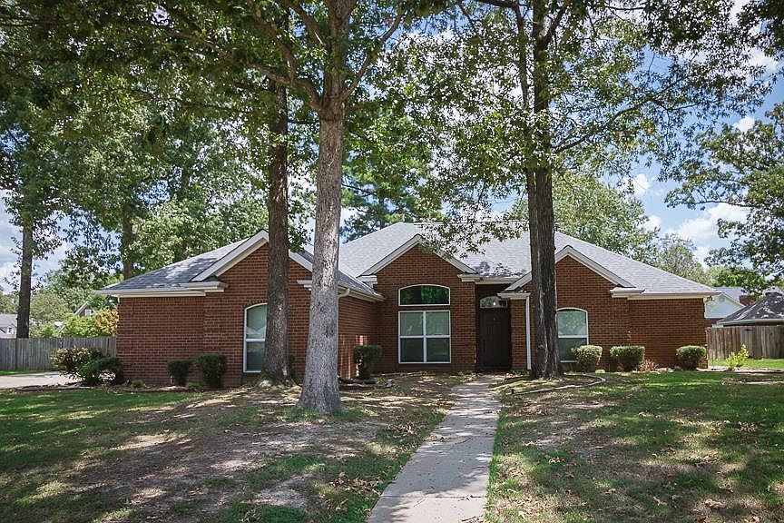1st image of 7106 Live Oak Dr