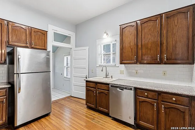 631 Cedar St — Photo 14