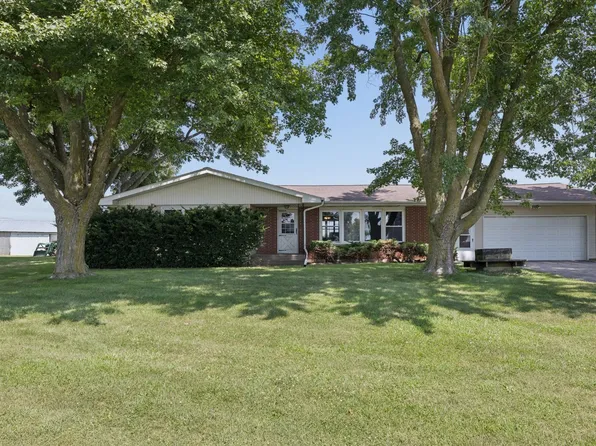 6070 Garden Plain Rd, Fulton, IL 61252