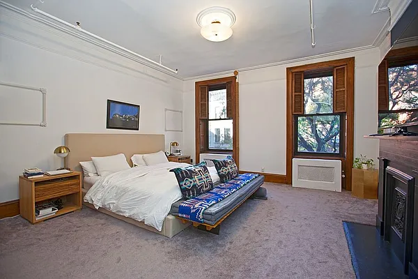 Rented by LG Fairmont Group | media 41