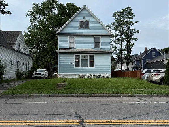 1290 Clifford Ave, Rochester, NY 14621