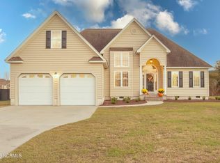 202 Morgan Trace Ln, Goldsboro, NC 27530