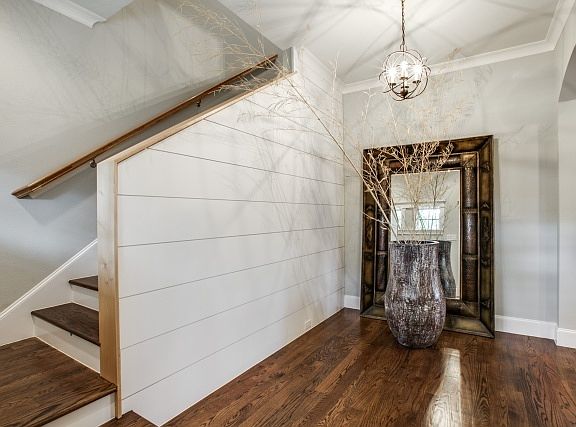 entry foyer2