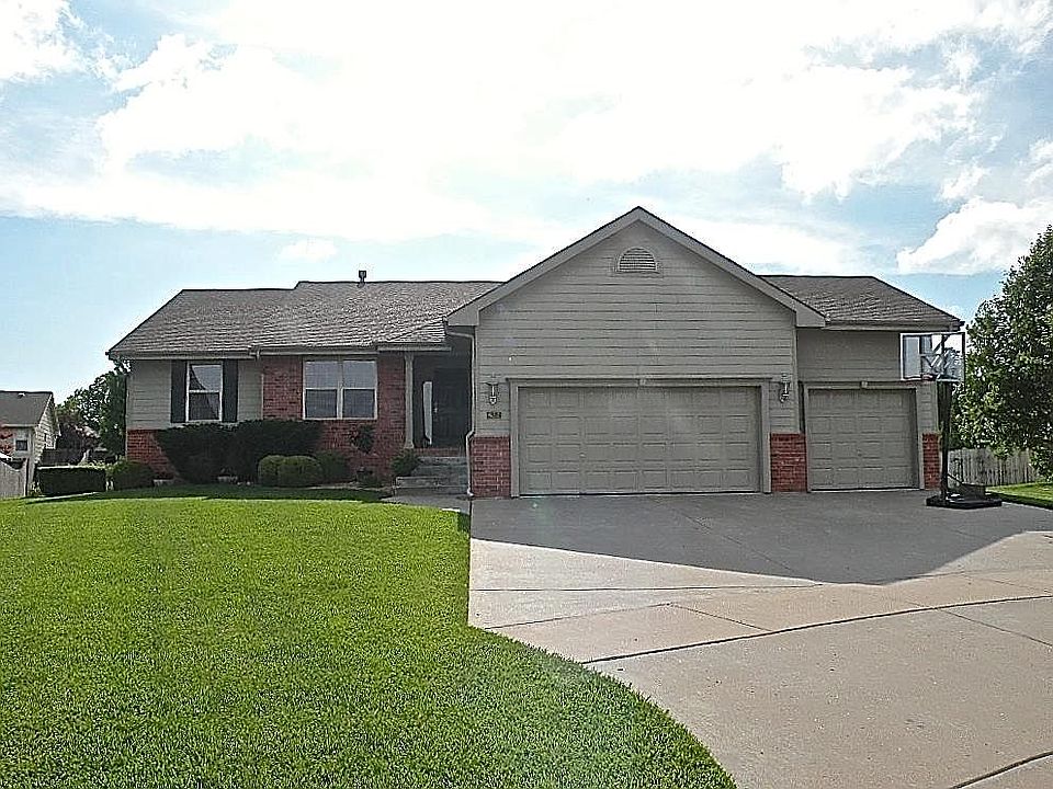 1st image of 623 N Brentwood Ct