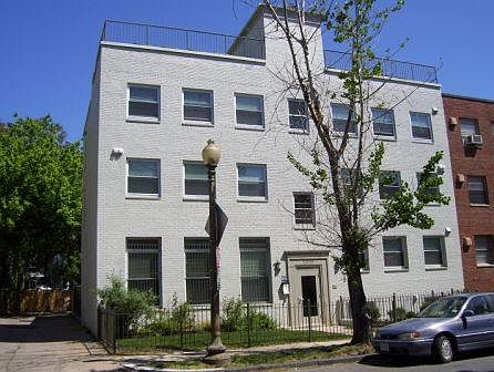 Exterior 1310 K Street SE