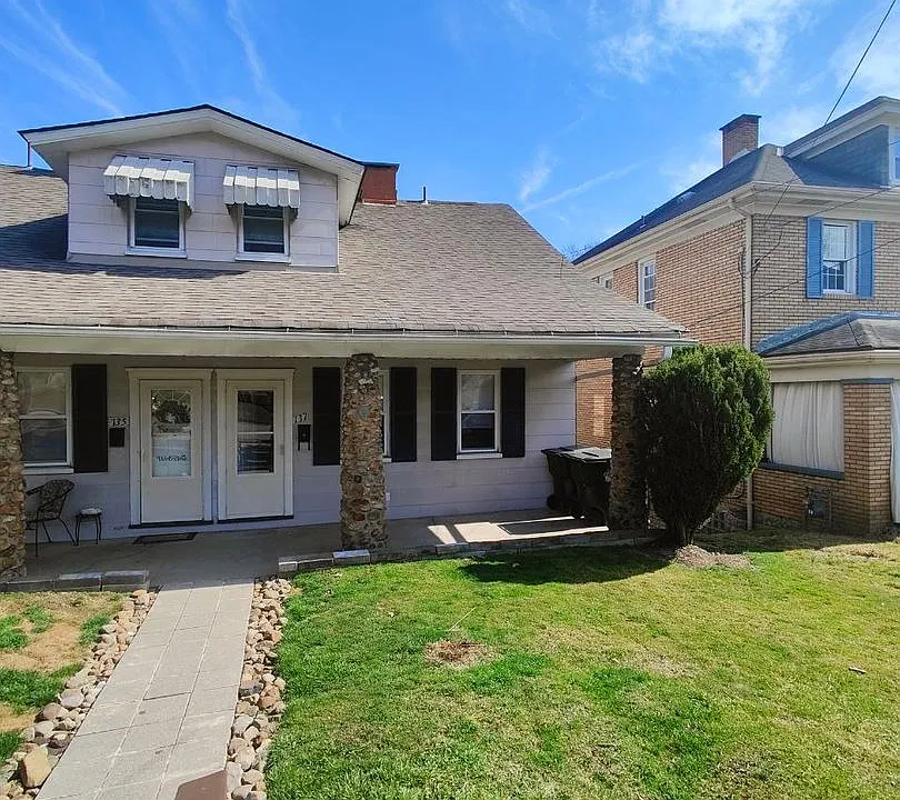 135 Weyman Rd
