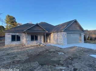 100 Canyon Way, Bryant, AR 72022