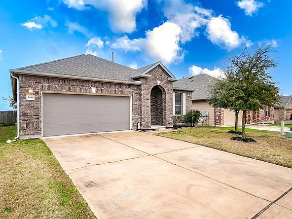 4th image of 5841 Sardinia Dr