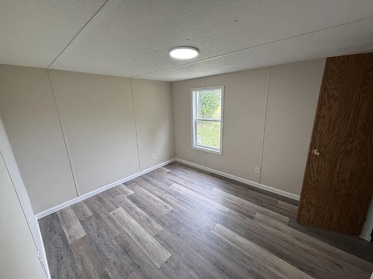 1755 Highway 521 S — Photo 16