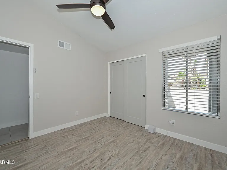 11509 N 109th Way — Photo 38