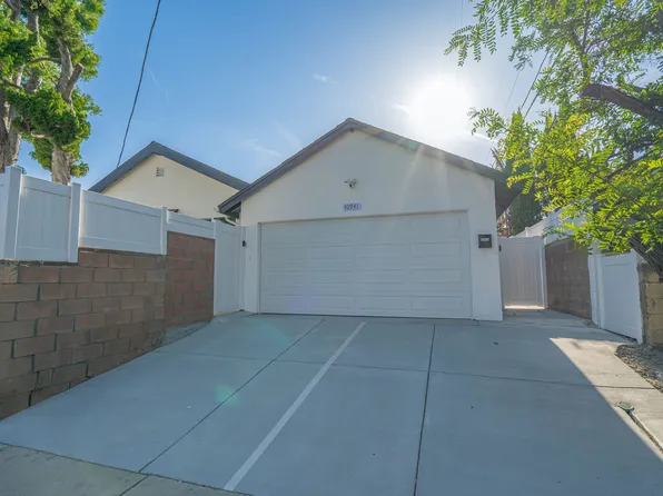 10941 Amestoy Ave, Granada Hills, CA 91344