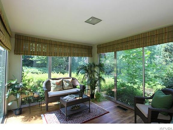 3rd image of 312 Saint Davids Ln