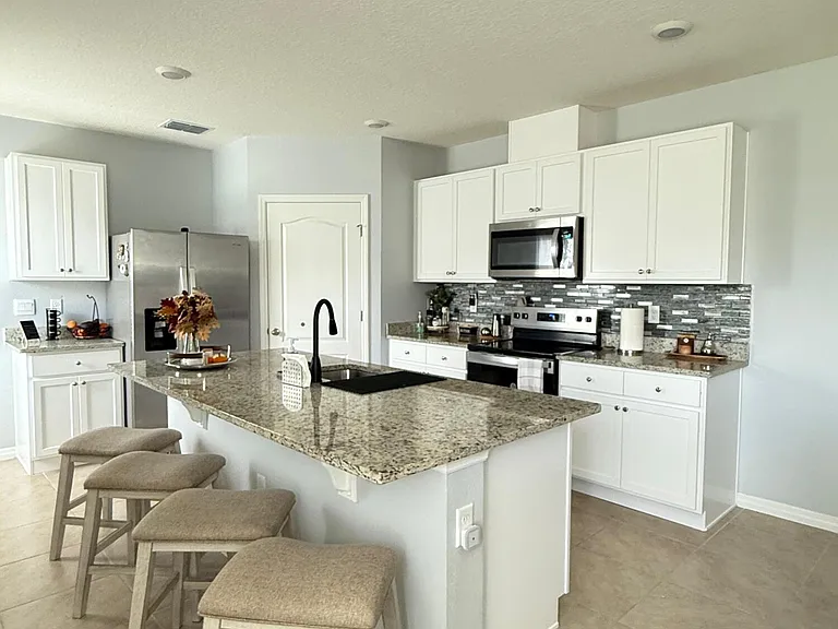 605 Park Place Blvd #605 — Photo 10