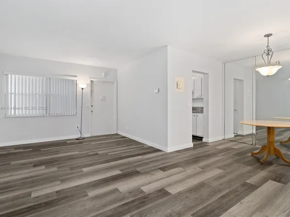 1420 Atlantic Shores Blvd APT 340, Hallandale, FL 33009