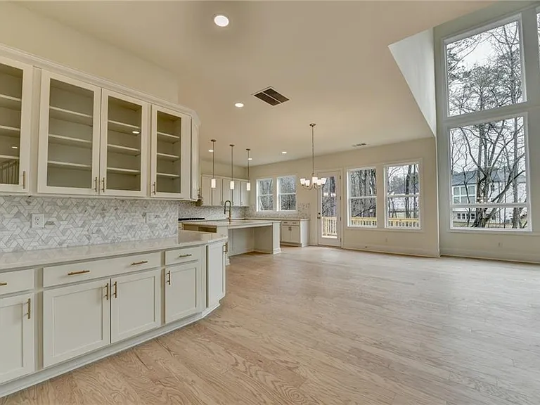 2471 Stewart Rd — Photo 20