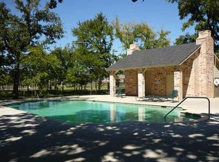1224 Edgewater Dr, Azle, TX 76020