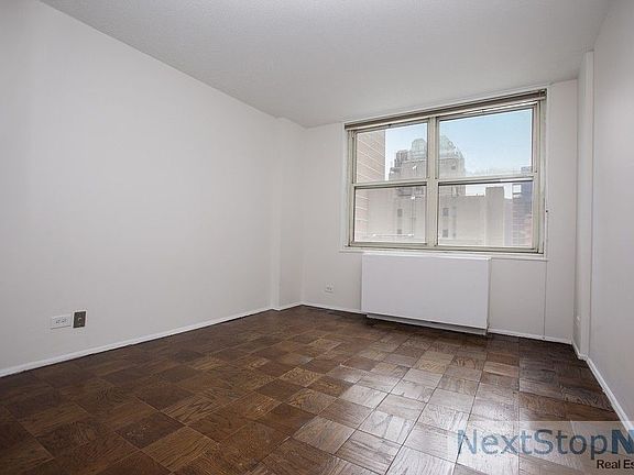 3rd image of 245 E 54th St APT 21S