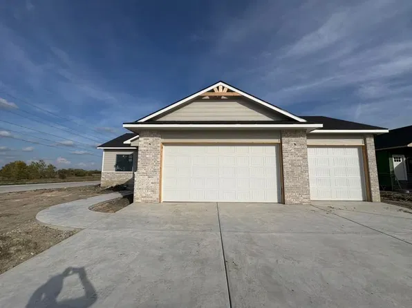 5914 Plumthicket St, Wichita, KS 67226
