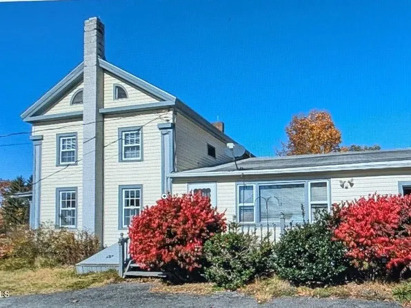 230 South Rd, Averill Park, NY 12018