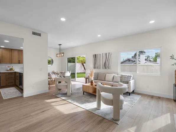 7902 Tinaja Ln, San Diego, CA 92139