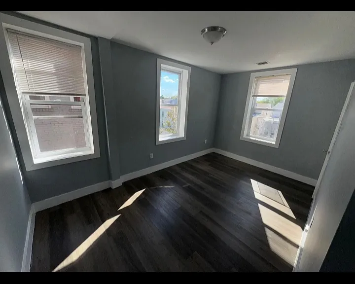 175 Munn Ave #302L — Photo 4