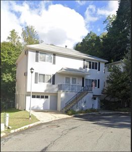 51 Dell St, Sleepy Hollow, NY, 10591