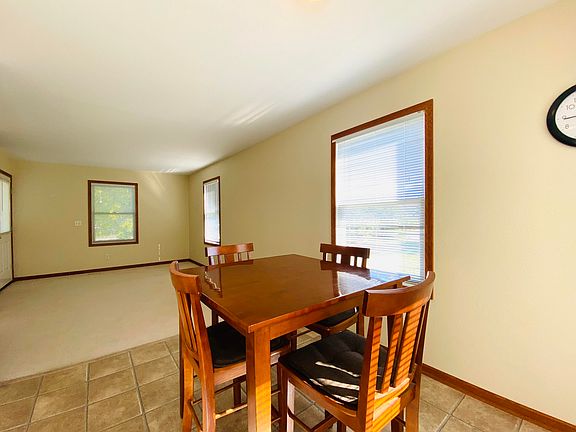 5th image of 3209 Aberdeen Ave