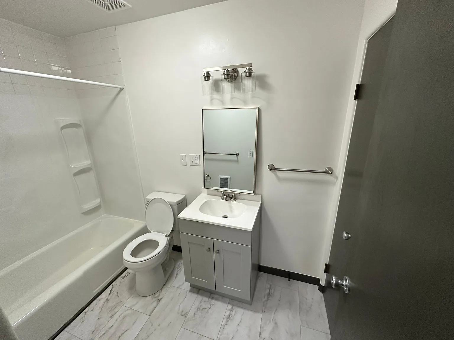 1 bed, 650 sqft, $950 — Photo 4