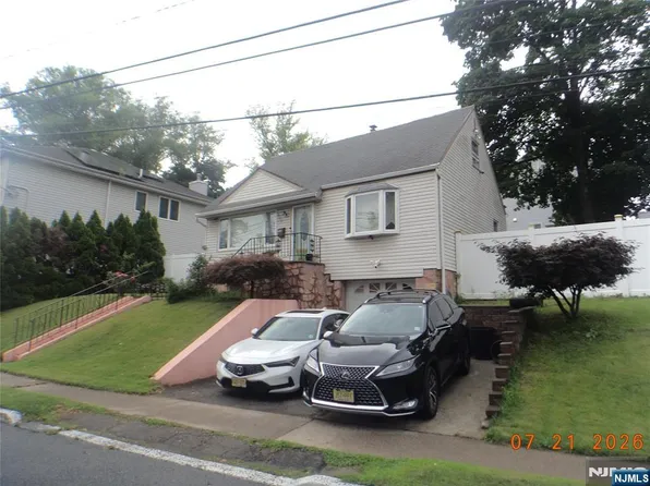 590 River Dr #594, Passaic, NJ 07055