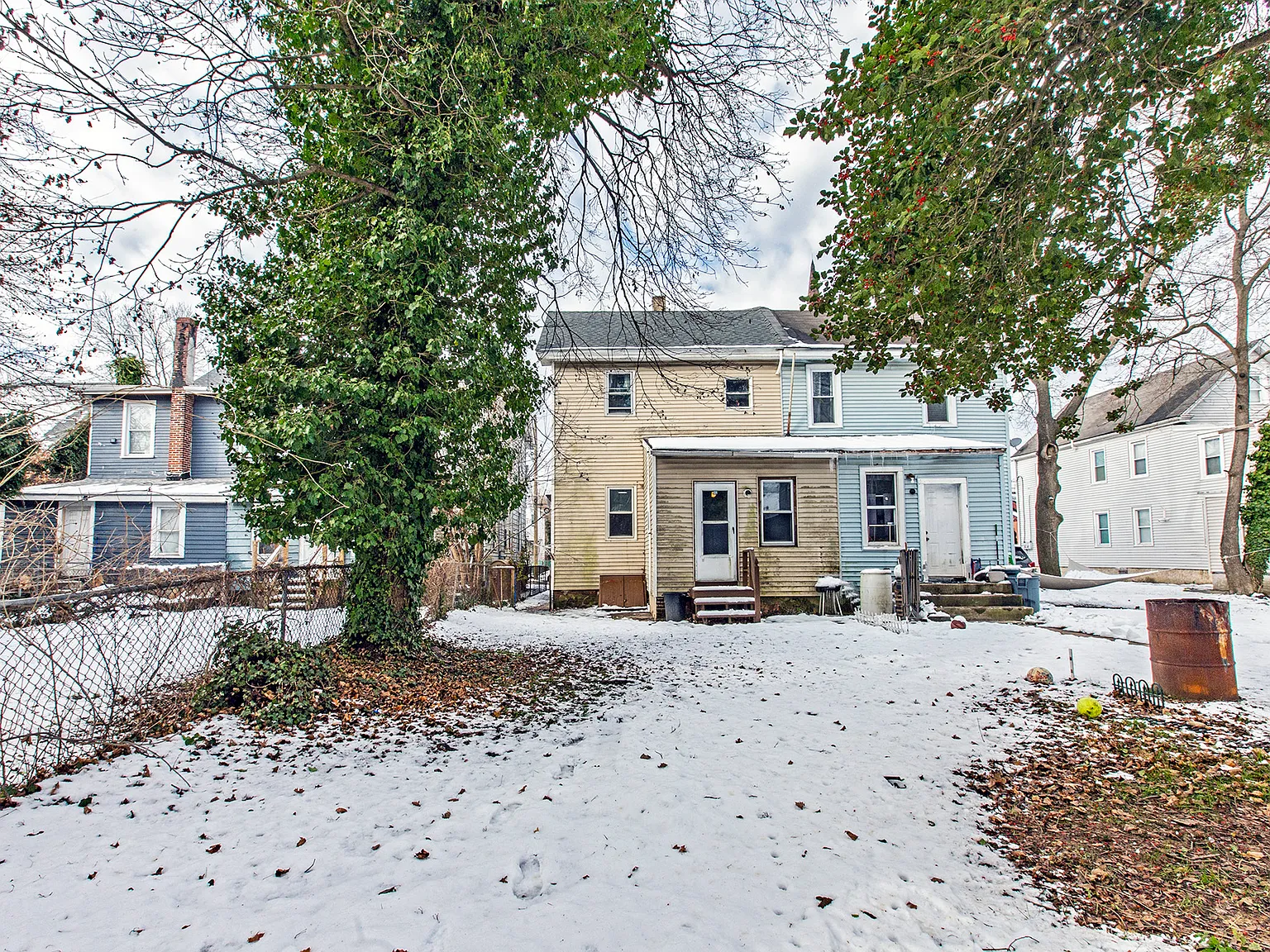 32 Walnut Street - 1 — Photo 2