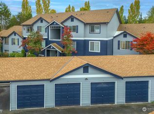 10825 SE 200th St APT C303, Kent, WA 98031
