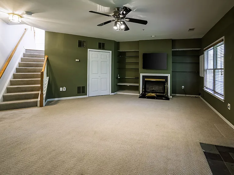 1156 Regal Oak Dr — Photo 49