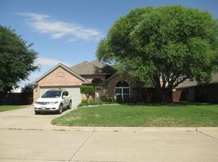 2680 Bent Tree Dr, Hurst, TX 76054