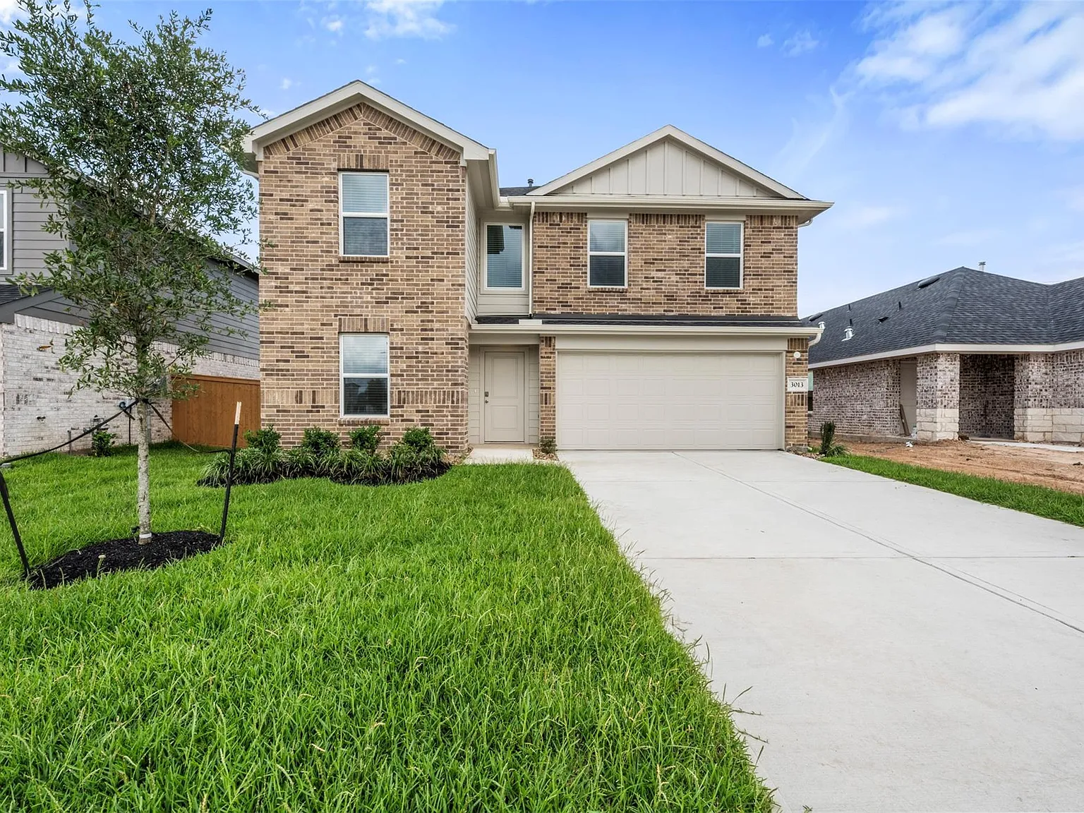 5 bed, 3.0 bath, $2,600 — Photo 1