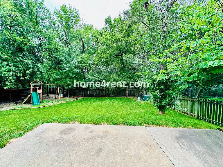 17825 W 160th St — Photo 62