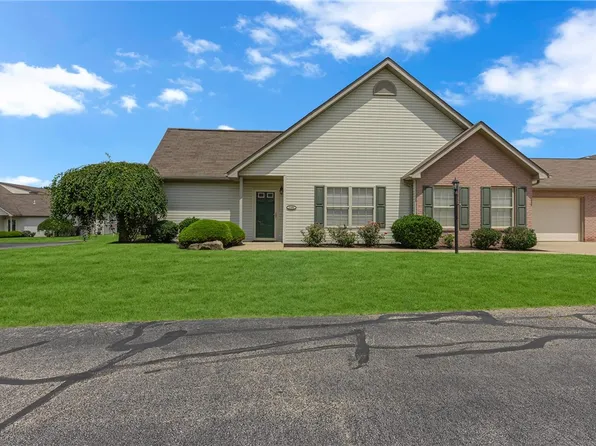 1101 Timberwood Dr, Beaver Falls, PA 15010